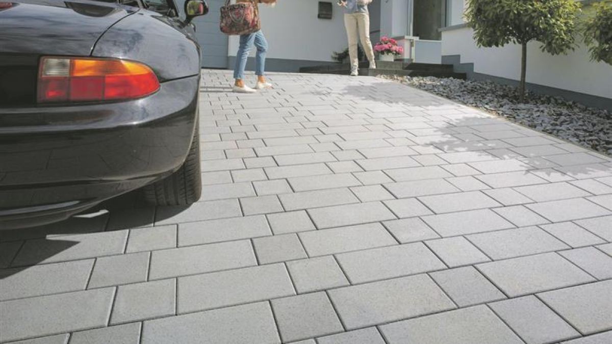 So pflastern Sie  am Besten ihre Zufahrt oder Terrasse