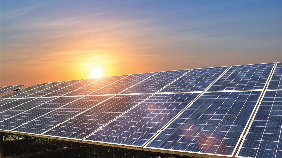 Da strahlt mehr als das Herz:  Energie aus Sonne, vom Staat bezuschusst